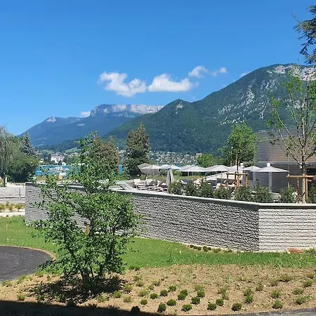 Reflet Du Veyrier 4 Etoiles - Proche & Vieille Ville, Garage Prive, Secteur Recherche * Annecy